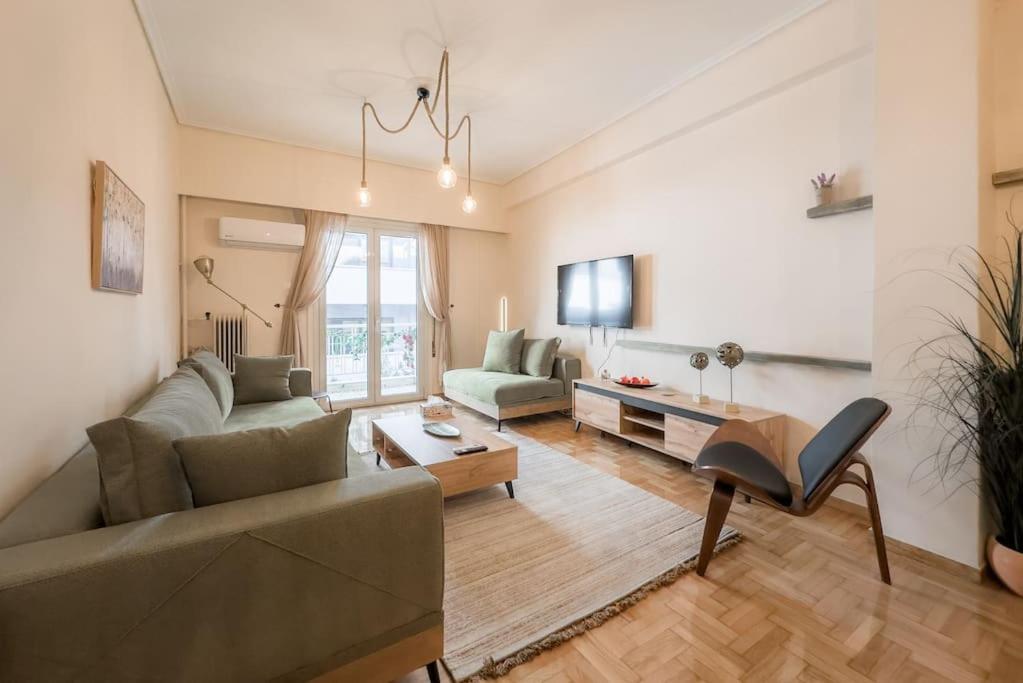Spacious Urban Apt In The Heart Of Atenas Exterior foto