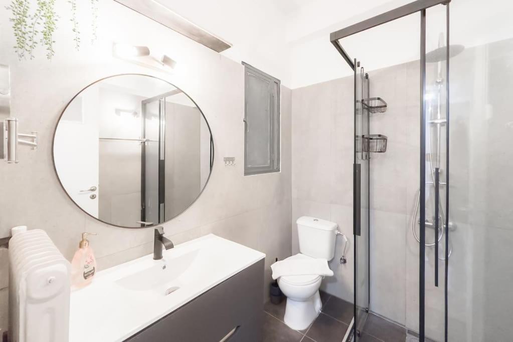 Spacious Urban Apt In The Heart Of Atenas Exterior foto