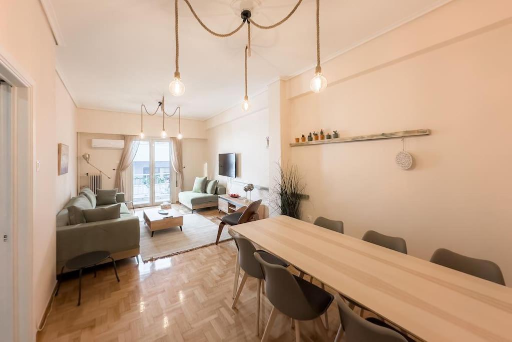 Spacious Urban Apt In The Heart Of Atenas Exterior foto